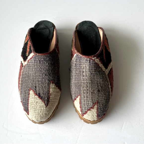 Authentic Wool Turkish Kilim Slides - Picture 6 of 10